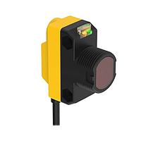 Banner Engineering QS18K6AF250Q7 Photoelectric Sensors WORLD-BEAM: Adjustable Field; Range: 250 mm; Input: 10-30 V dc; Output 1: Push/Pull with IO-Link; Output 2: Configurable PNP/NPN ; M8 Integral QD