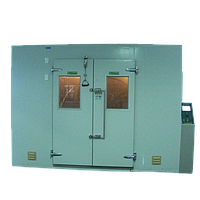 TEMPERATURE & HUMIDITY TEST CHAMBER