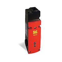 Omron Automation and Safety 44539-0030 Heavy-Duty Metal Body Safety Interlock Switch T4016-040SM