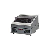 TAITEC VBR-104 Constant Temperature Incubator Shaker With Newmax Drive (+8℃ above RT to +60℃ ; ±0.5℃ ~ ±1.0℃)