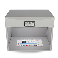 Color Assessment Cabinet
