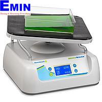 Benchmark B3D5000-E BenchWaver™ 3D Rocker with flat mat, 13.5x13" platform, 100-240V (European 2 prong plug; 5 - 105 rpm)