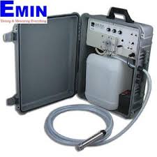 Water sampling instrument used for environmental inspection and service