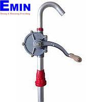 Pneumatic grease pump
