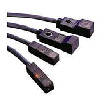 Omron Automation and Safety E2S-Q15-1M Proximity Sensors NO PNP End face 1.6mm snse DC 3-Wire