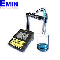 MILWAUKEE MI-150 pH / Temperature Laboratory Bench Meter (-2.00 - 16.00pH)